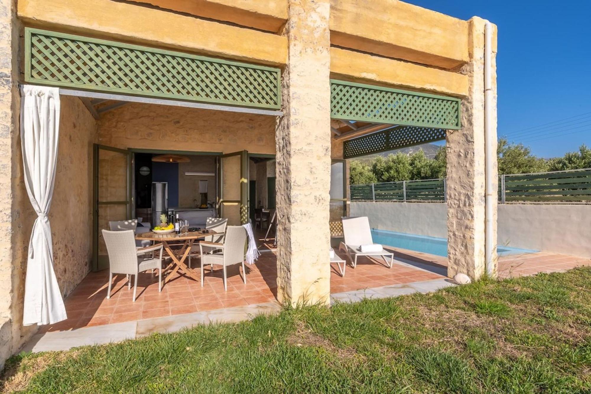 Villa Mediterranea, With Heated Pool Livadia  Exteriör bild