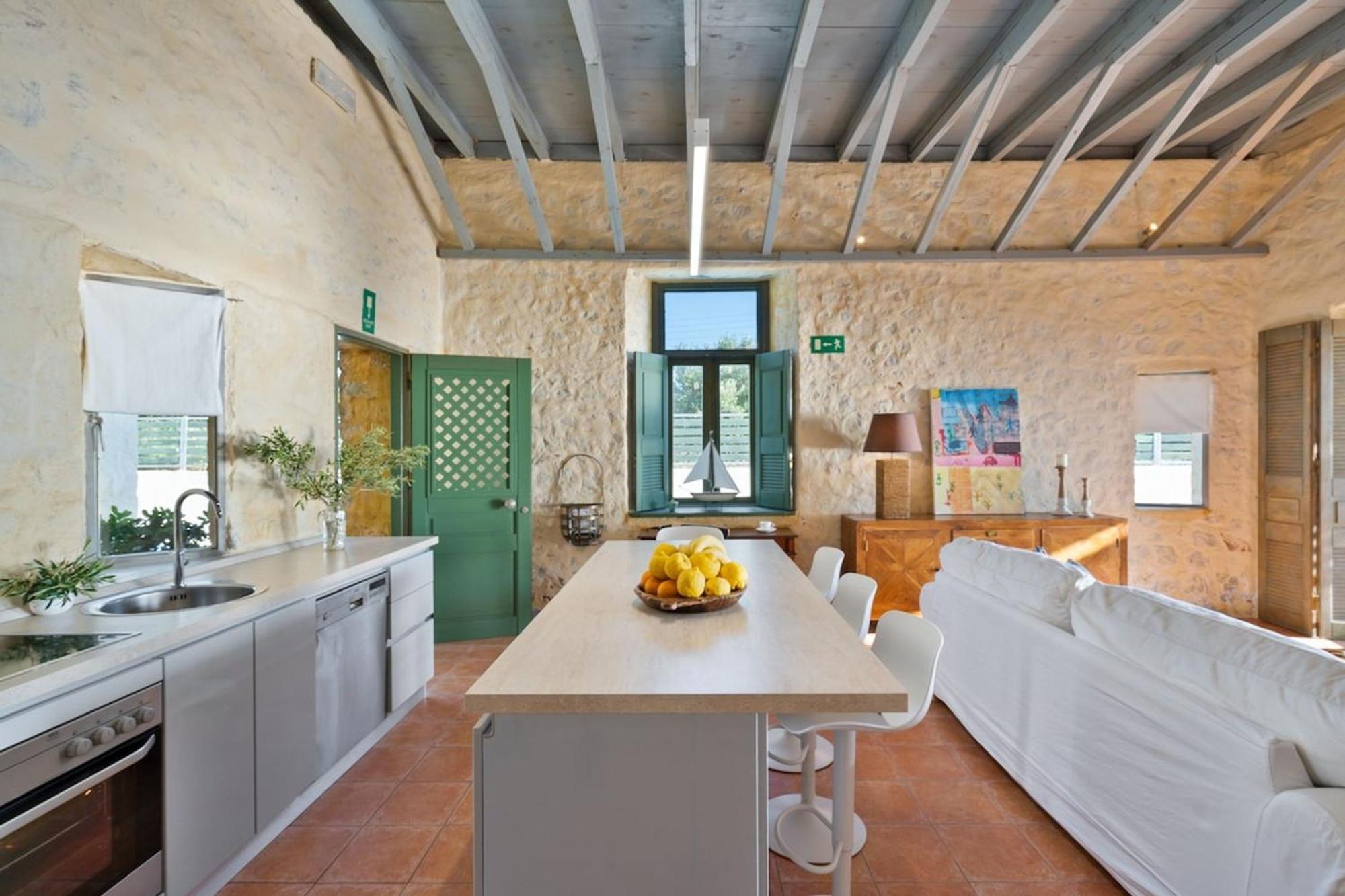 Villa Mediterranea, With Heated Pool Livadia  Exteriör bild
