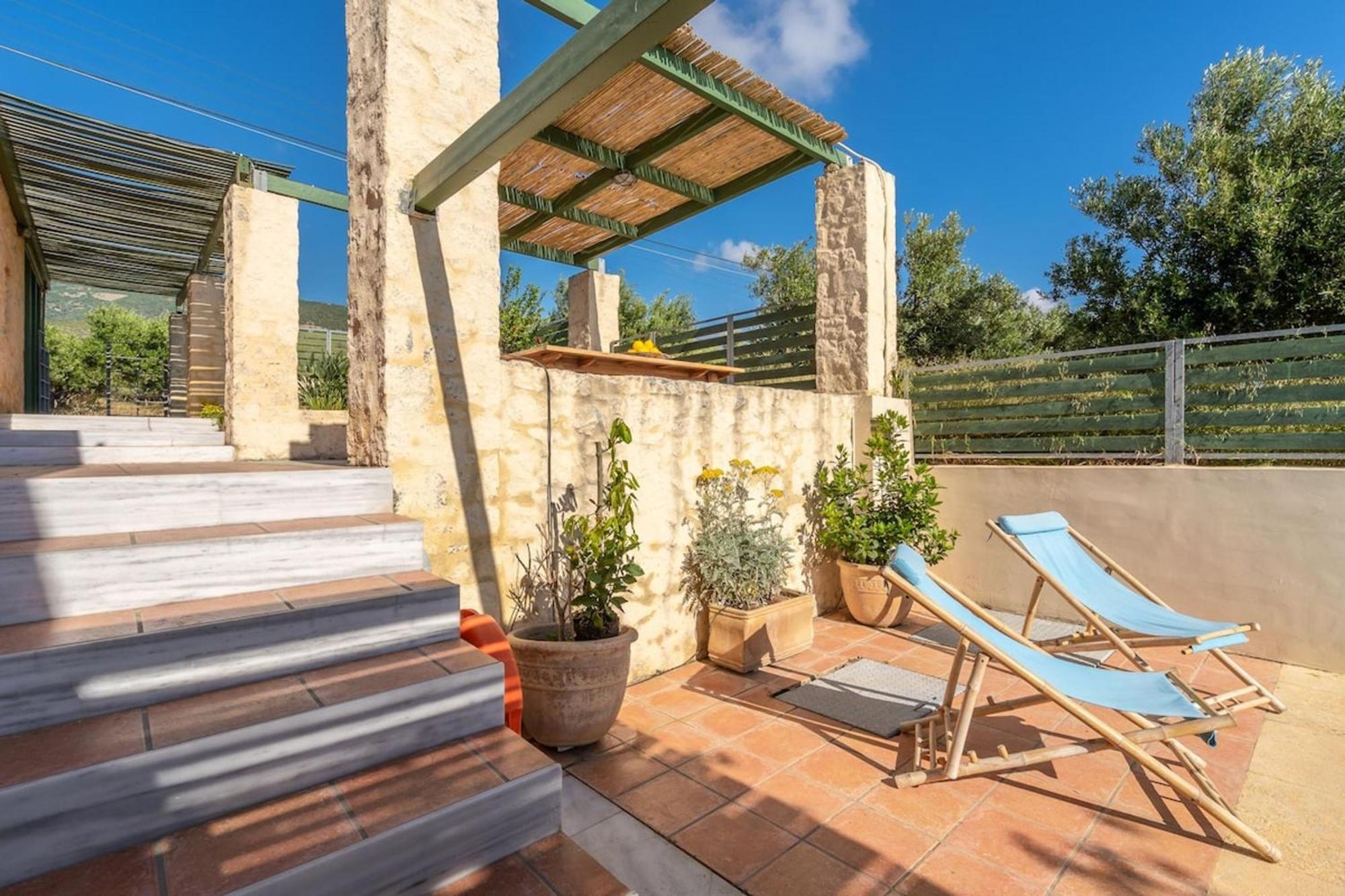Villa Mediterranea, With Heated Pool Livadia  Exteriör bild